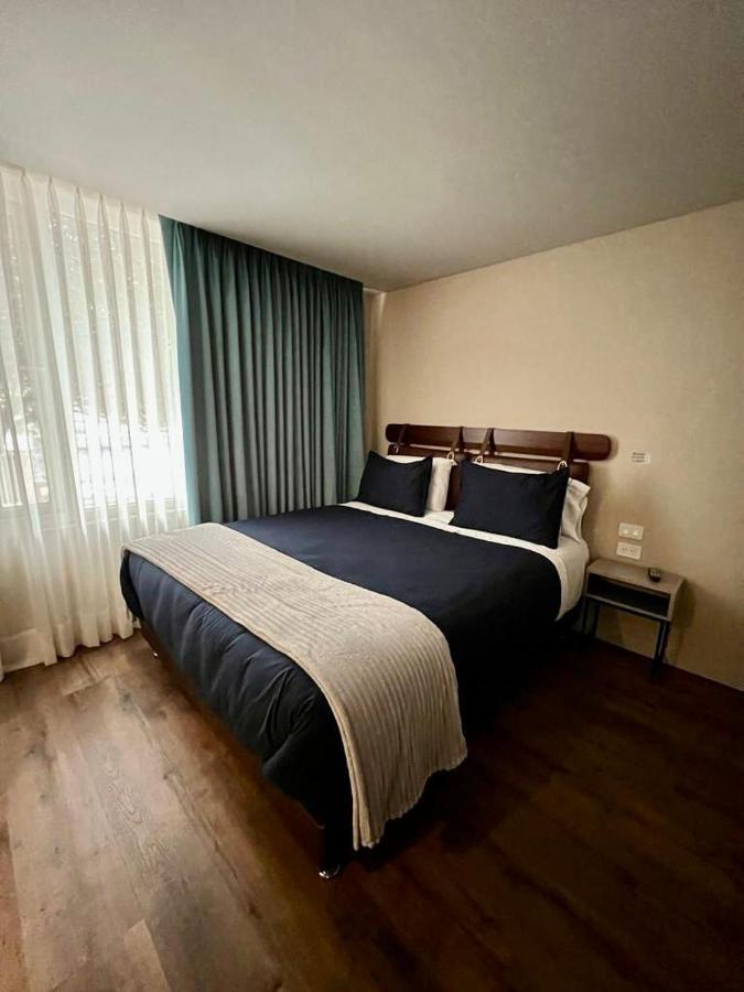 Grace Chapinero Hotel Bogota Bagian luar foto